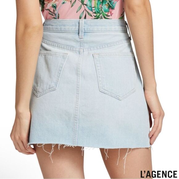 L’Agence **NWT** Jolene Mini Denim Skirt in Panama Wash - Picture 12 of 16